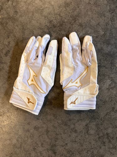 Women's Medium Mizuno Finch Softball Batting Gloves (Like New)