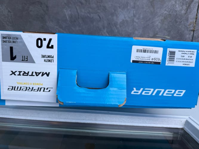 Black 2025 Bauer Supreme Matrix Hockey Skates Regular Width 7 (Used)