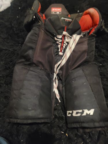 Men's Junior Large CCM Hockey Pants (Used)