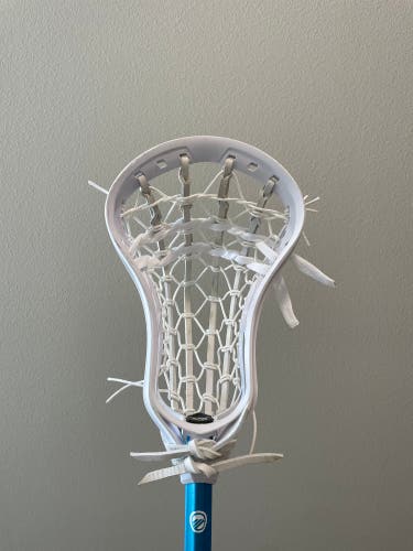 Maverik Havok with traditional stringing (Used)