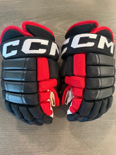 CCM HG97 Pro Stock Hockey Gloves 14" BLACKHAWKS 3605