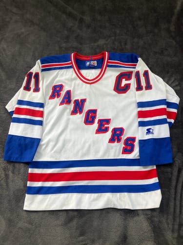 Mark Messier Rangers jersey (L)