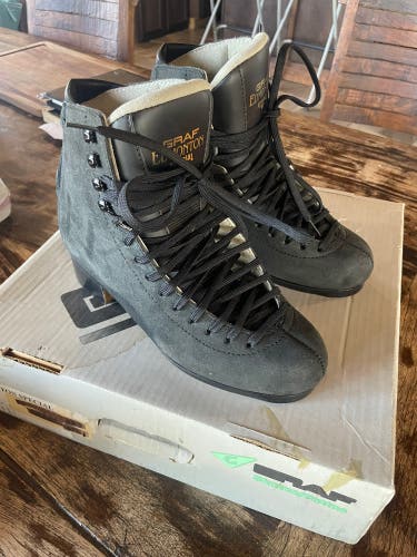 Graf Edmonton Special Figure Skates Adult 6 L (New)