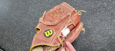 Used Wilson 11.5 Bb Sb Glove Rh Throw None 11 1 2" 11497-s000158778