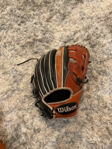 2022 Wilson A2K RH Outfield Baseball Glove 12" (New)