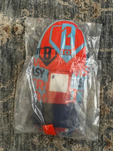 EXCLUSIVE BL101 CWS SLIDING MITT!