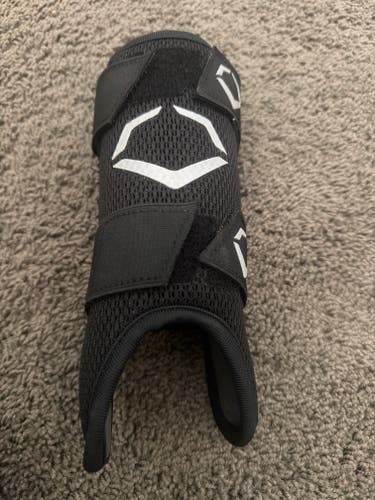 Black Junior EvoShield Leg guard Shin Guards (New)