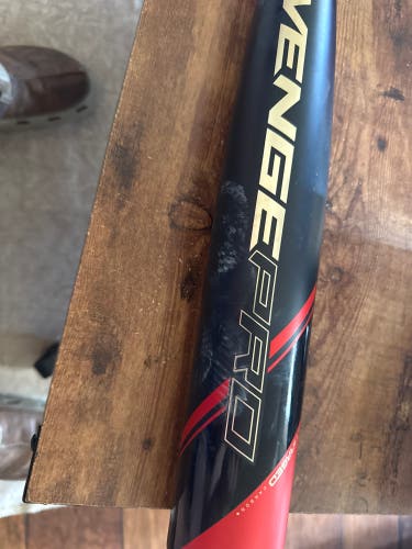 2022 AXE Avenge Pro Composite BBCOR Certified Bat (-3) 29 oz 32" (Used)