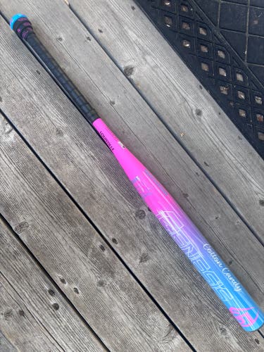 2026 Louisville Slugger “Cotton Candy “ 26oz end load Genesis Bat (-8) 34" (New in wrapper)