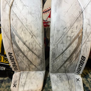 Medium Bauer Vapor 5X Goalie Leg Pads (Used)