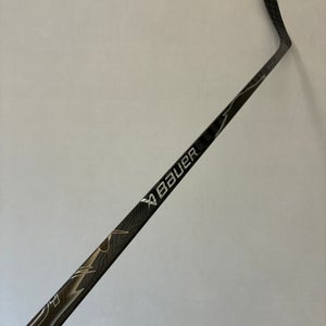 Used 87 Flex P92 Senior Bauer Pulse (Flylite dress) Left Hand Hockey Stick - Black