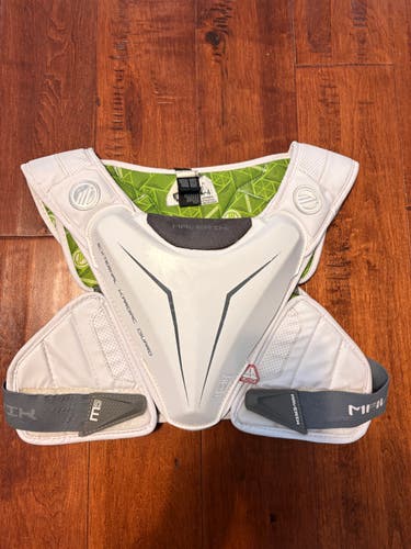 Large Adult Maverik M5 Speed Pad Shoulder Pads (Used)