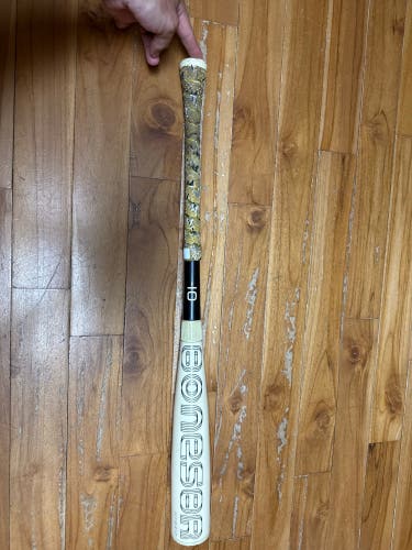 2024 Warstic Bonesaber Hybrid USSSA Certified Bat (-10) 20 oz 30" (Used)