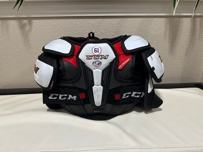 Junior Large CCM JetSpeed FT4 Pro Shoulder Pads (Used)