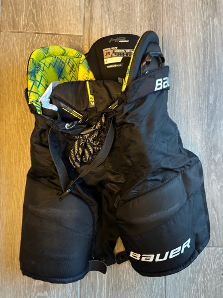 Junior Small Bauer HP Perf Hockey Pants (Used)