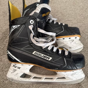 Bauer Supreme S160 Hockey Skates Regular Width 8.5 (Used)