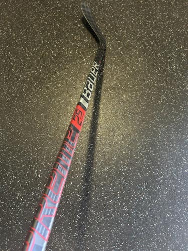New Bauer Supreme 2S Pro XL Red Pro Stock Hockey stick Left Sr. 87 Flex P28