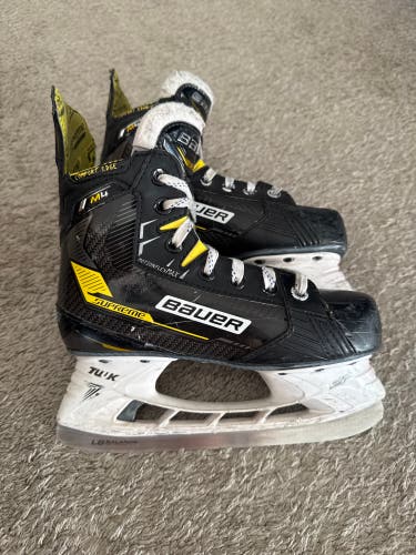 Bauer Supreme M4 Ice Hockey Skates Size 3.5D