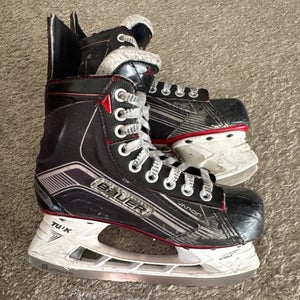 Bauer Vapor X500 Hockey Skates Size 3 (Used)