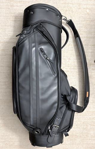 Men's Stitch Tour Staff Bag (Used)
