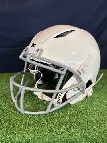 Youth Large Xenith Shadow Helmet (New)