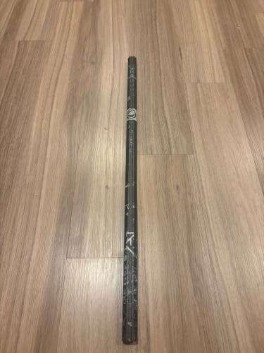 Adult Maverik A1 Shaft (Used)