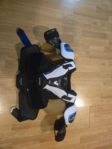 Men's XL Senior Bauer Vapor Flylite Shoulder Pads (Used)