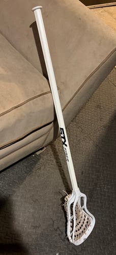 STX Fiber Shaft with Stallion 1K Head(Used) IN GREAT CONDITION white and blue 40.5”