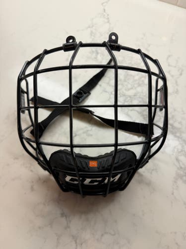 Small CCM FM780 Full Cage (Used) Black