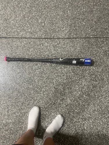 Combat Crumb Reaper Spec A1 33/30 (Omaha exclusive 2515/3000 One piece 30 oz 33"