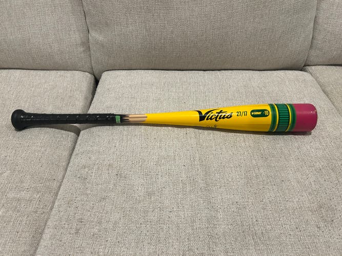 Victus Vibe Alloy USABat Certified Bat (-10) 17 oz 27" (Used)