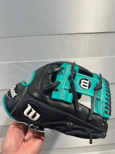 2015 Wilson A2000 RC22 RH Infield Baseball Glove 11.5" (New) No Tags
