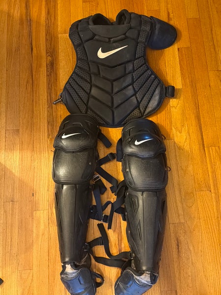 Black Nike Diamond Elite Catcher's Set (Used)