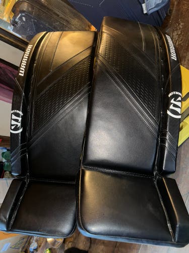34" Warrior Ritual R/G6 Goalie Leg Pads (New)