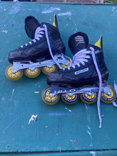Black Bauer Hockey Skates Size Senior 6
