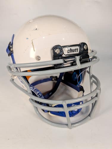 Schutt Recruit R3 DNA Football Helmet Youth Size: M w/Grey Facemask - Chinstrap