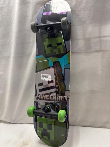 Used Minecraft Skateboard Complete Skateboard Grey 7 1 2" 11490-s000274340