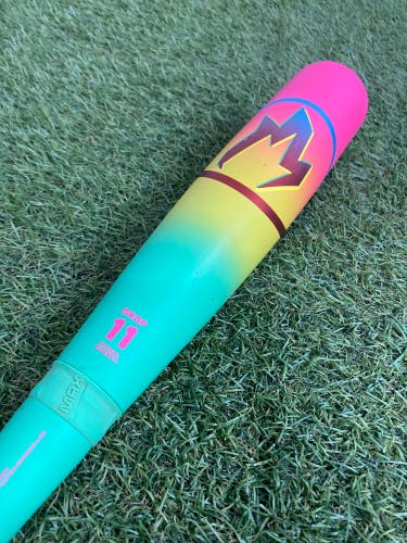Easton Hype Fire Composite USA (2 5/8") 2026 (-11)