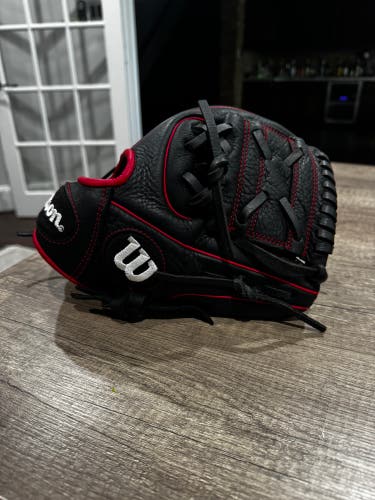 Wilson A950 RH Infield Baseball Glove 11.5" (Used)
