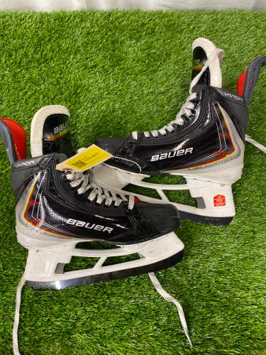 Bauer Vapor FLYPRO (2025 Model) - Senior
