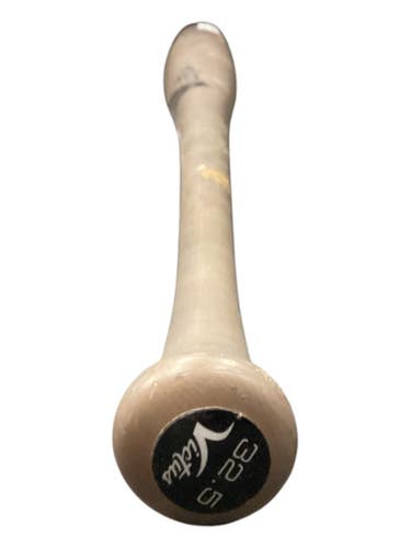 Used Victus Alt13-tpd Bb Sb Wood Bat 32 1 2" 11846-s000106089