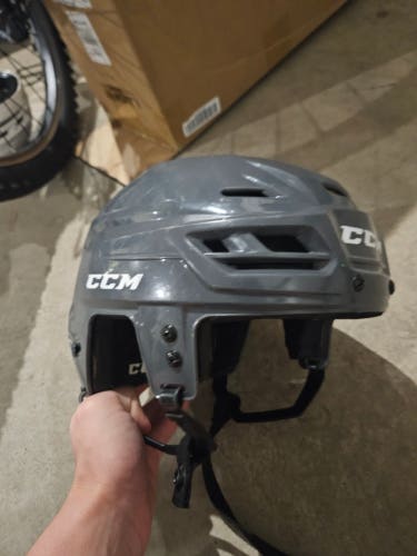 Medium CCM Tacks 310 Helmet (Used)