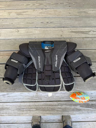 Small / Medium Bauer GSX Goalie Chest Protector (Used)