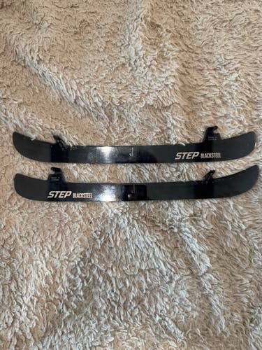 CCM Step Steel 255 mm (New)