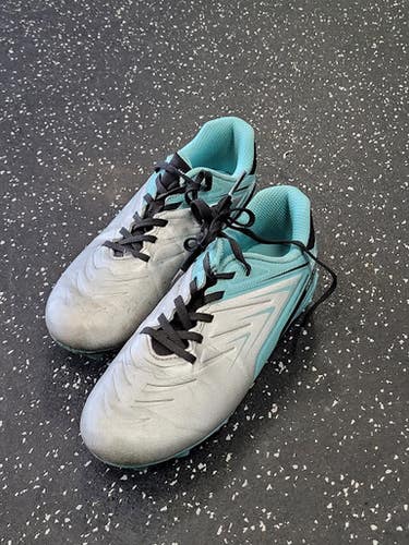 Used Soccer Cleats White Junior 02.5 11849-s000040905
