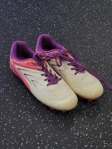 Used Dsg Soccer Cleats White Junior 02.5 11849-s000040901