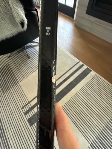 Senior Bauer Vapor Hyperlite 2 Left Hand Hockey Stick 77 Flex Pro Stock (New)