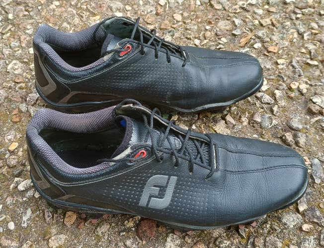 Men's Size 8.5M Footjoy DNA Helix Golf Shoes (Used)