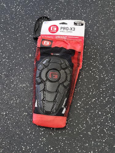 Used G-form Pro X3 Fb Knee Pads Sm 11849-s000040750