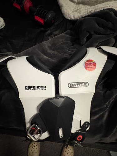 Small Adult Battle Defender Shoulder Pads (Used)